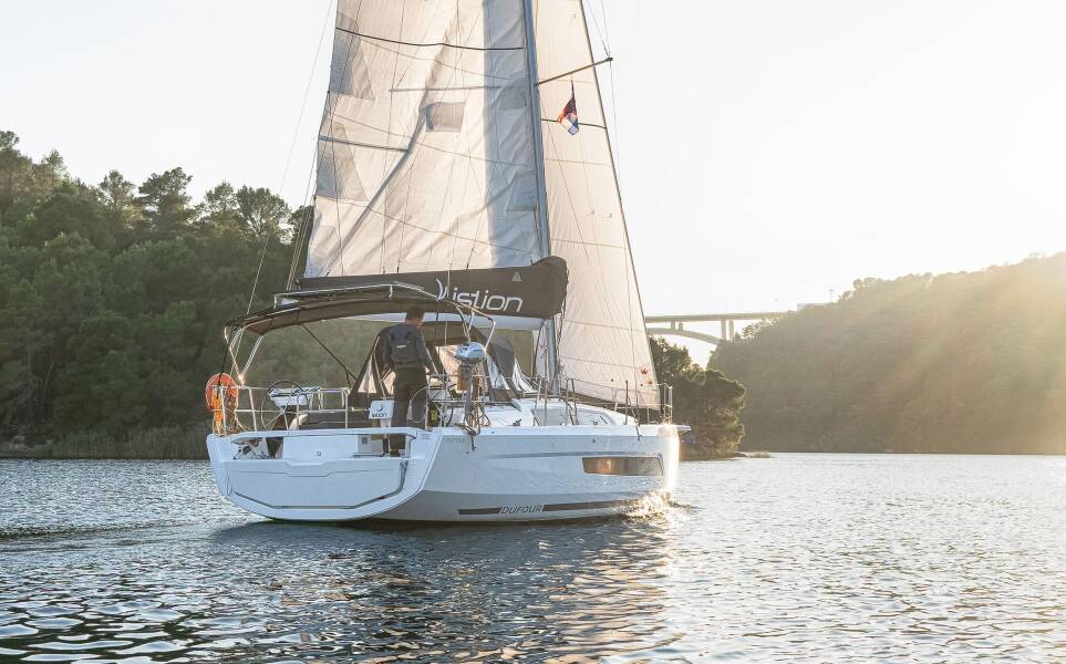 Dufour 37