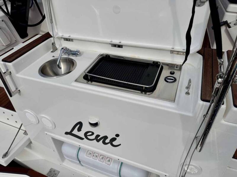 Dufour 41 Performance