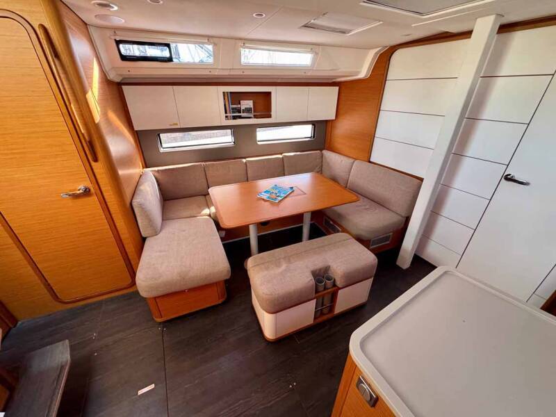 Dufour 41 Performance