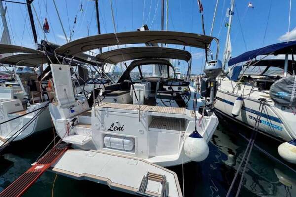 Dufour 41 Performance