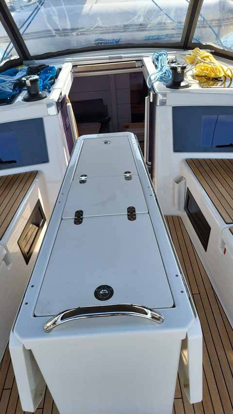 Dufour 41 Performance