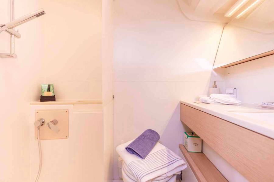 Dufour 41 Performance