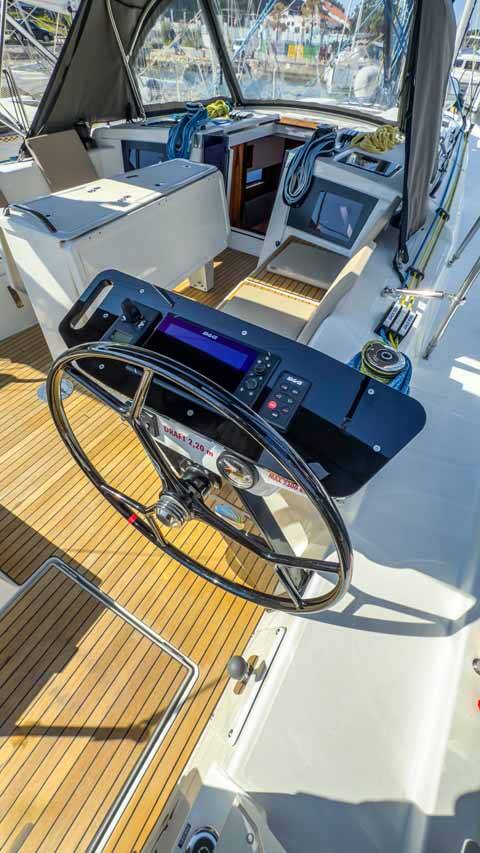 Dufour 41 Performance