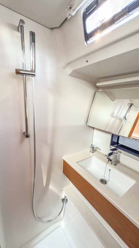 Dufour 41 Performance