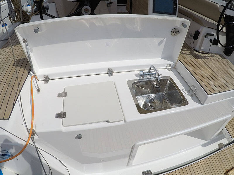 Dufour 430 GL