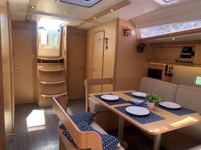 Dufour 430 GL