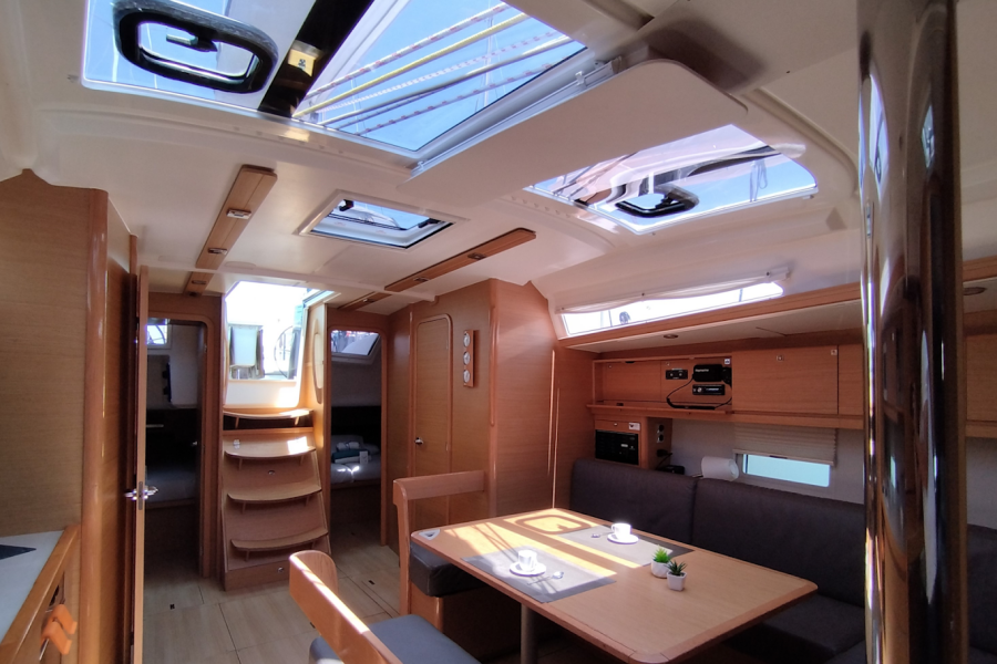 Dufour 430 GL