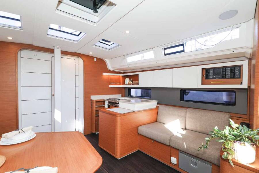 Dufour 44