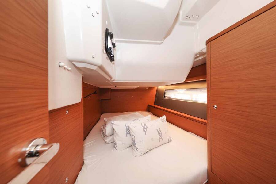 Dufour 44