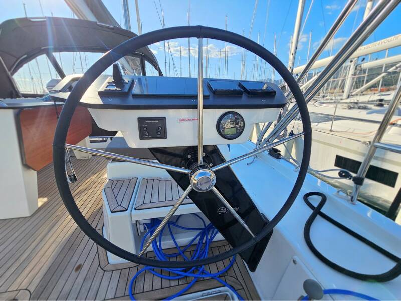 Dufour 44