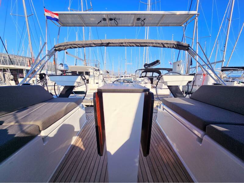 Dufour 44