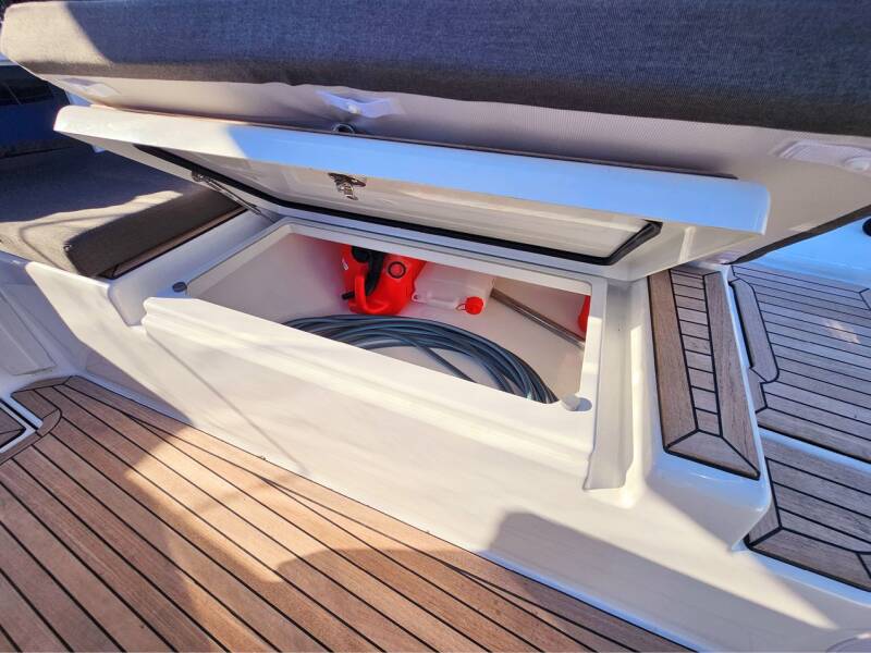 Dufour 44