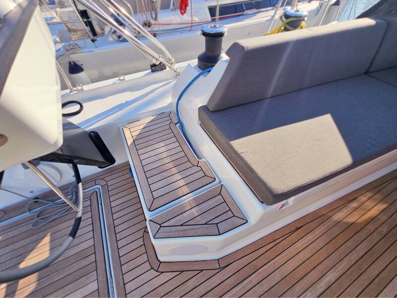 Dufour 44