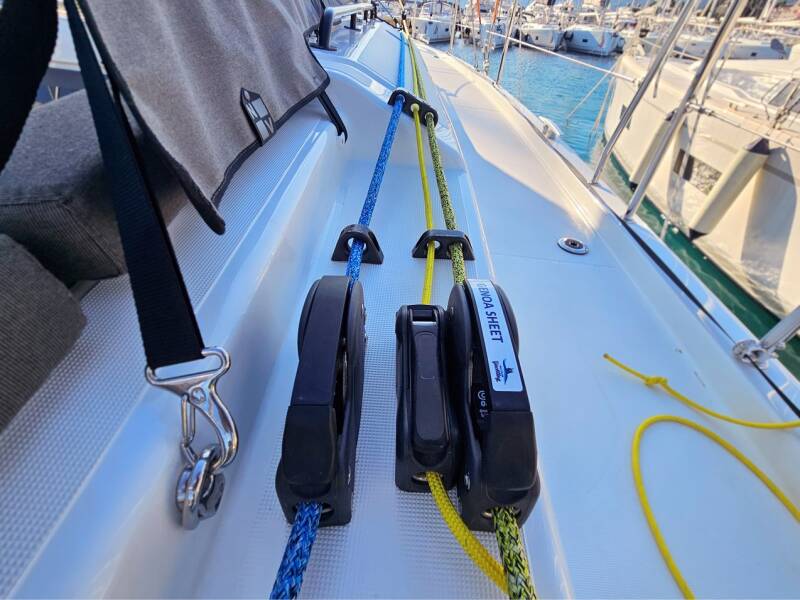 Dufour 44