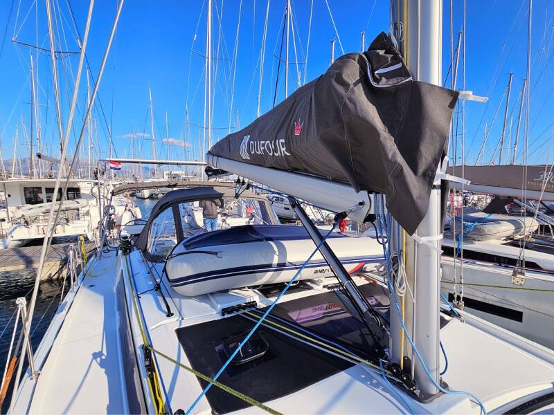 Dufour 44