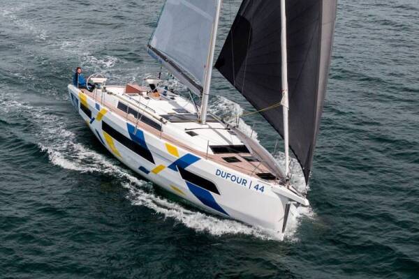 Dufour 44