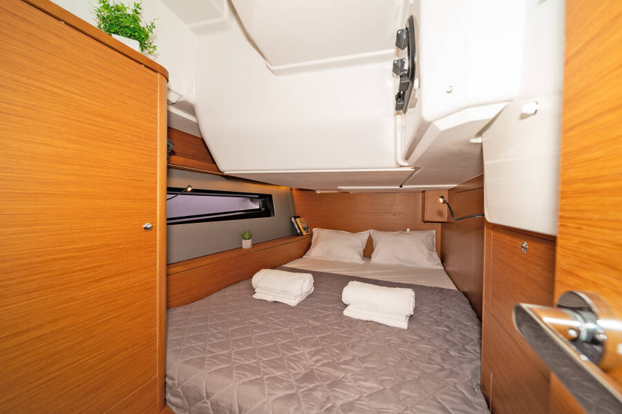 Dufour 44