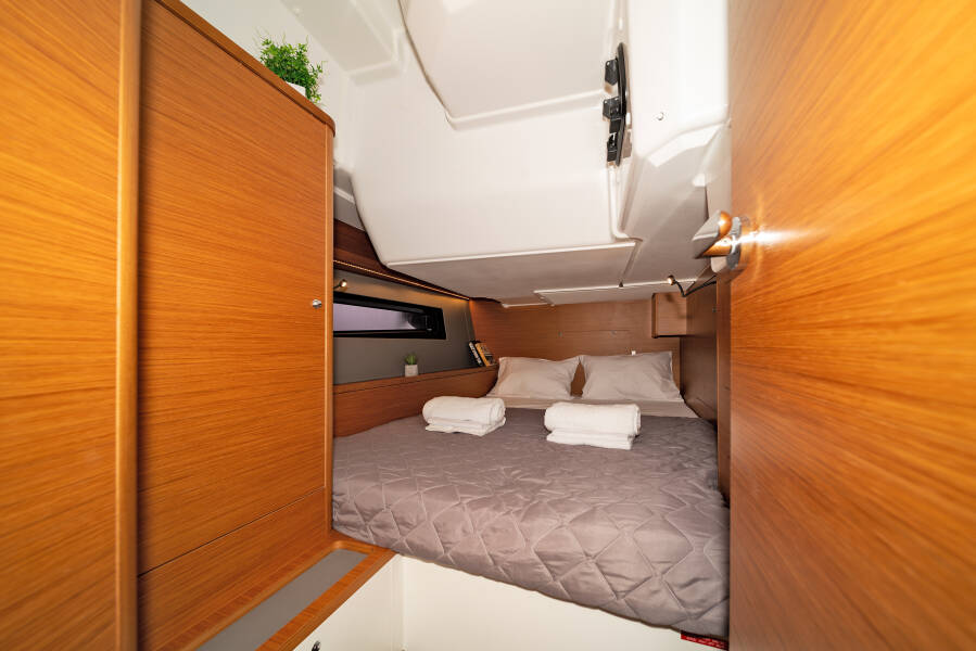 Dufour 44
