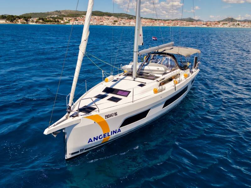 Dufour 44