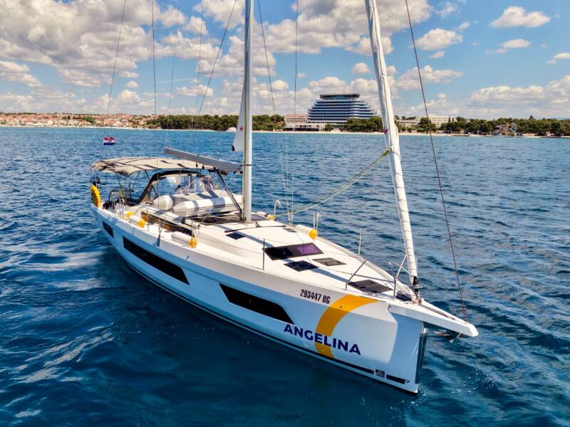 Dufour 44
