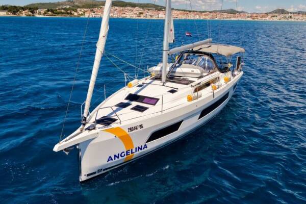 Dufour 44