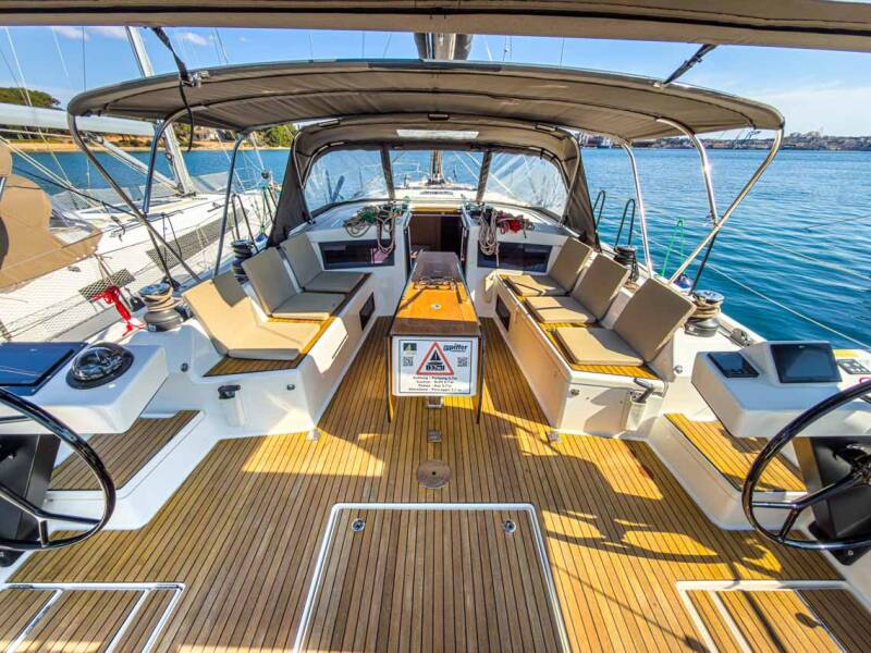 Dufour 470 performance