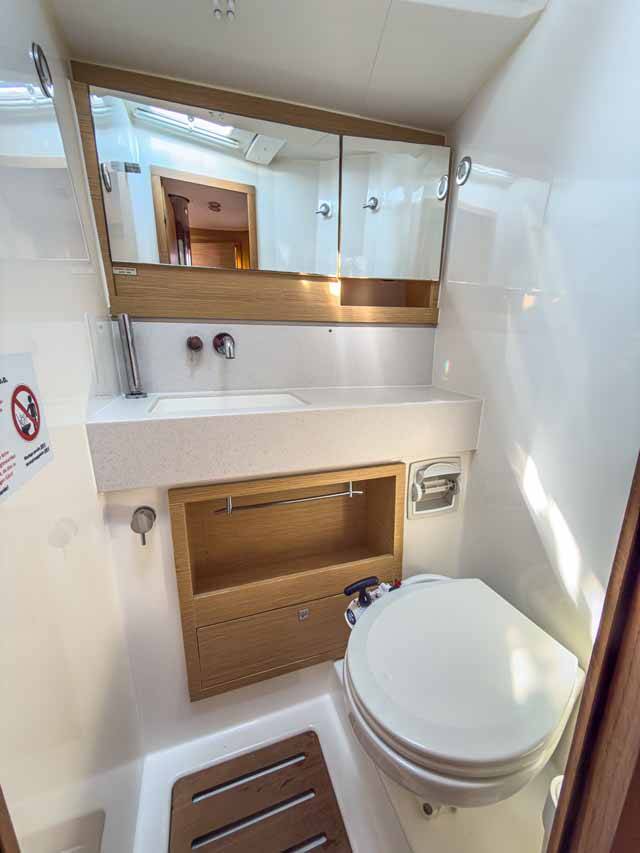 Dufour 470 performance