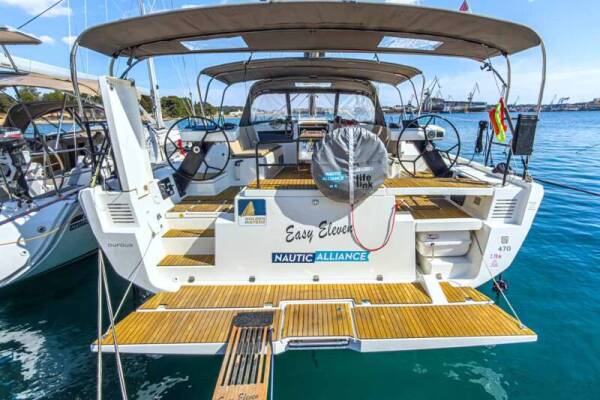 Dufour 470 performance