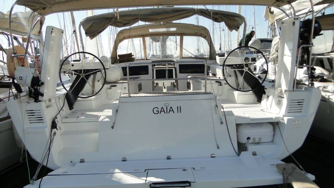 Dufour 470