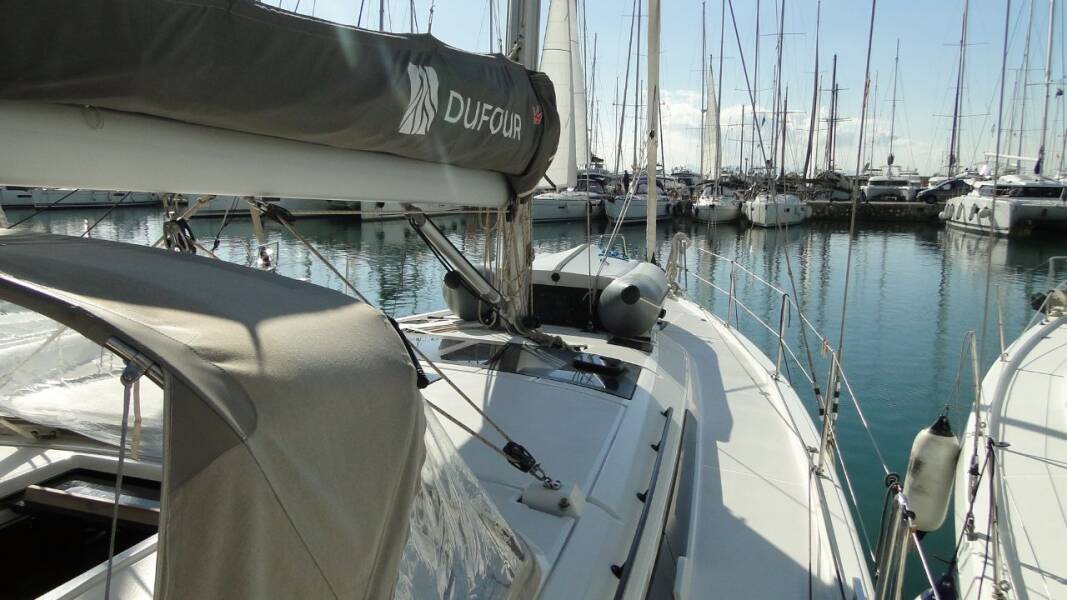 Dufour 470