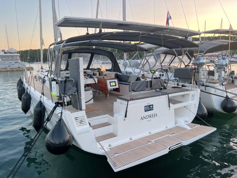 Dufour 470