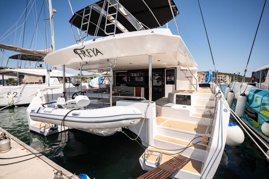 Dufour 48 Catamaran