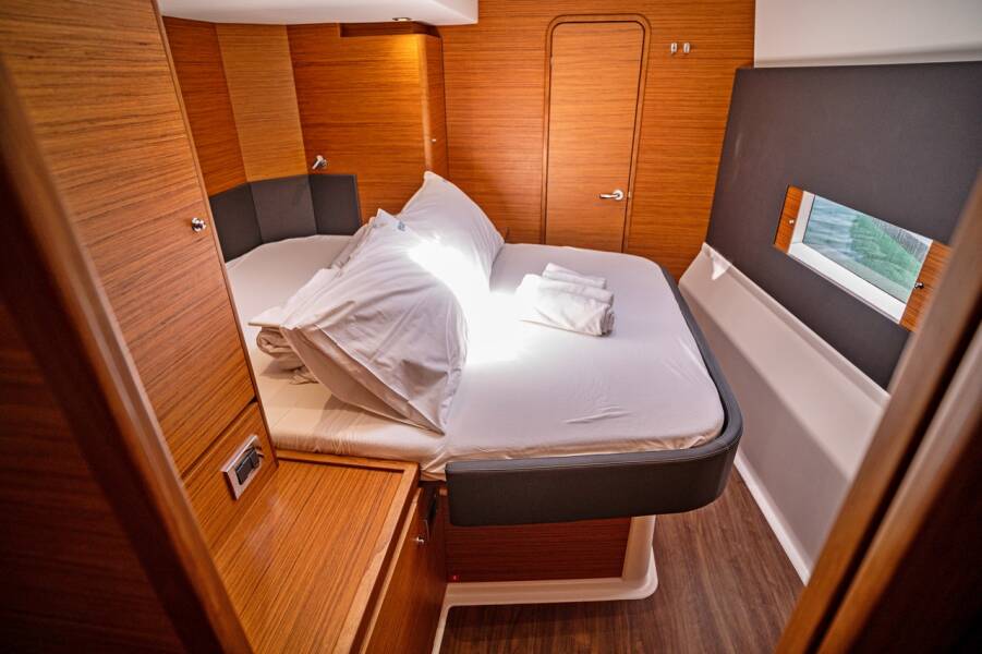 Dufour 48 Catamaran