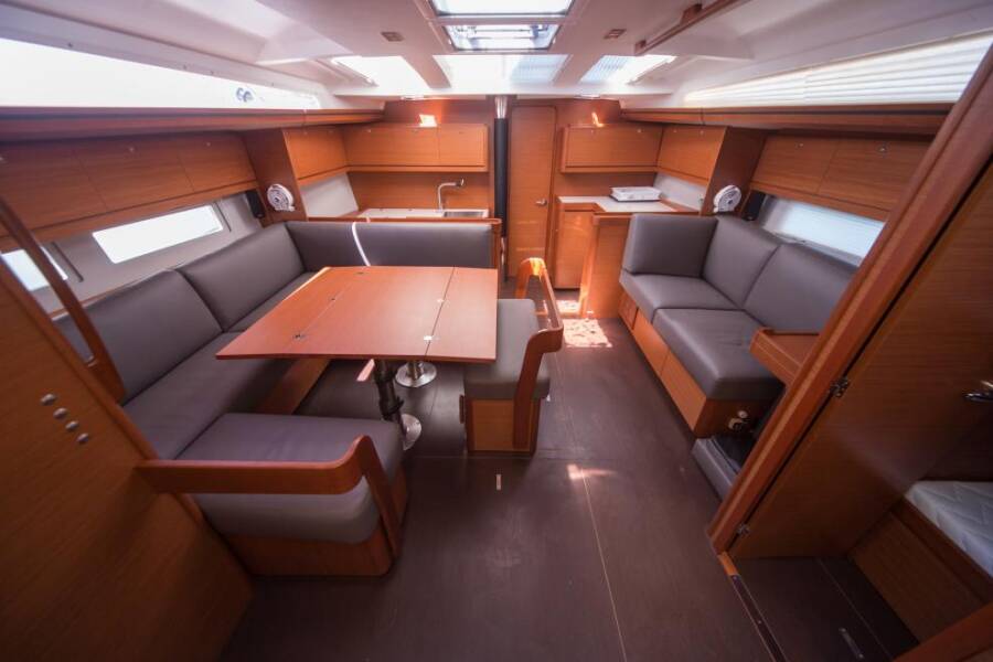 Dufour 520 GL
