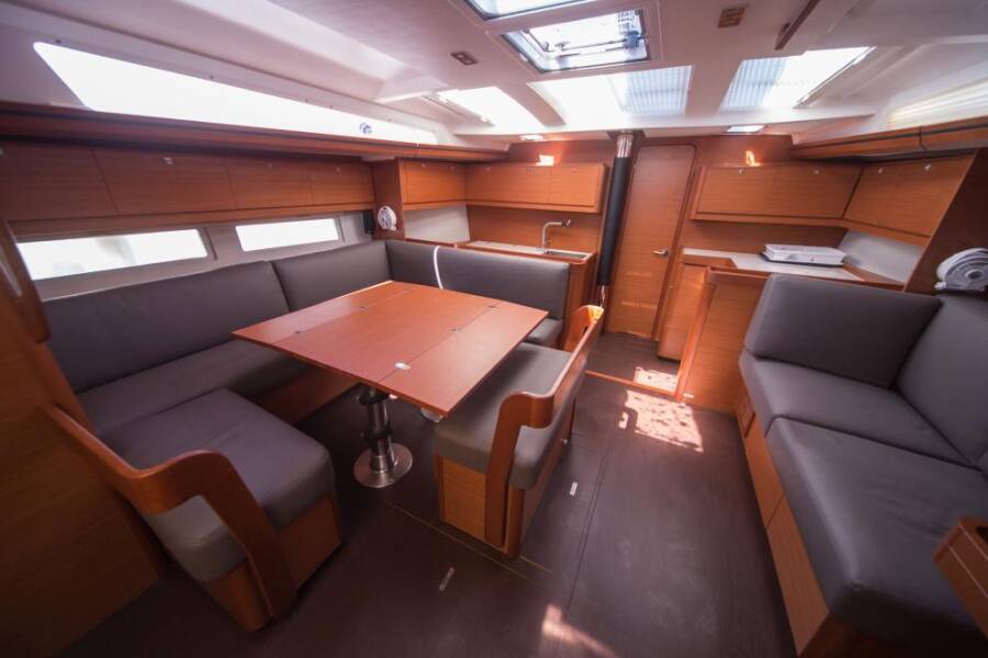 Dufour 520 GL