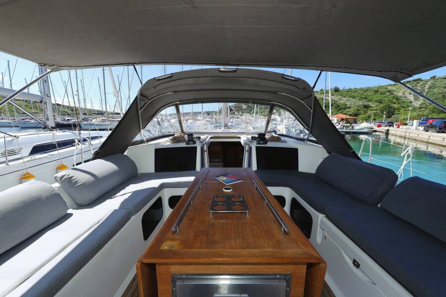 Dufour 520 GL