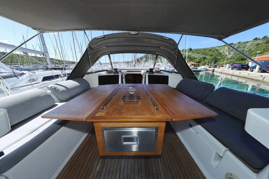 Dufour 520 GL