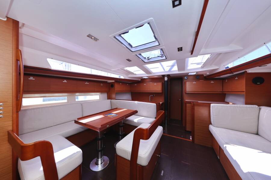 Dufour 520 GL