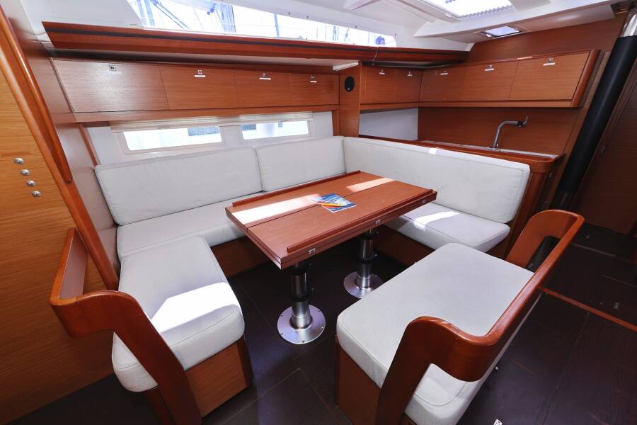 Dufour 520 GL