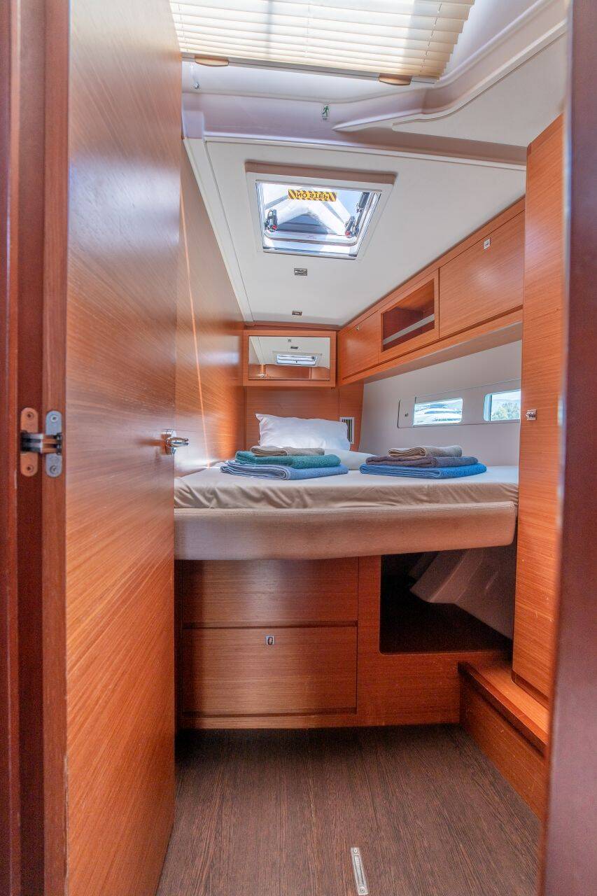 Dufour 530