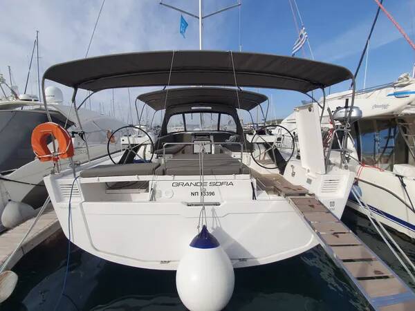 Dufour 530