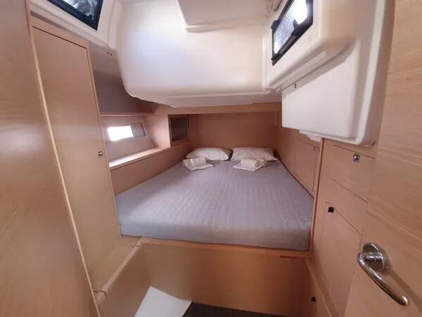 Dufour 530