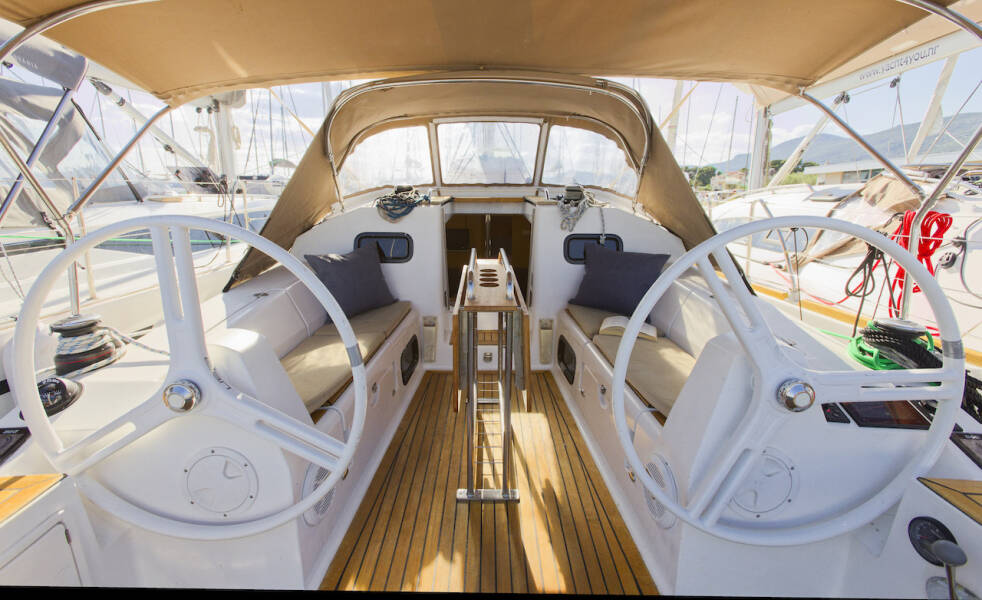 Elan Impression 35