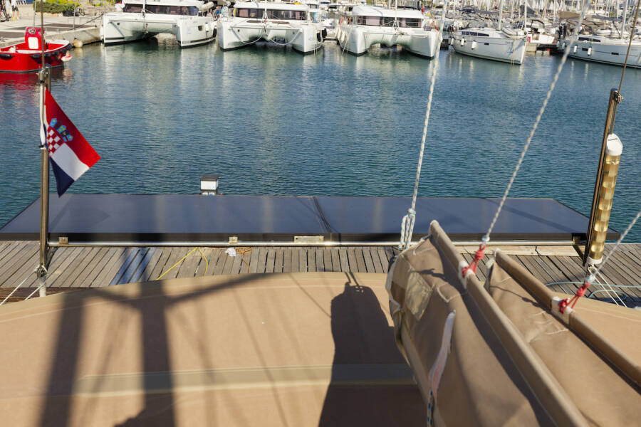 Elan Impression 35
