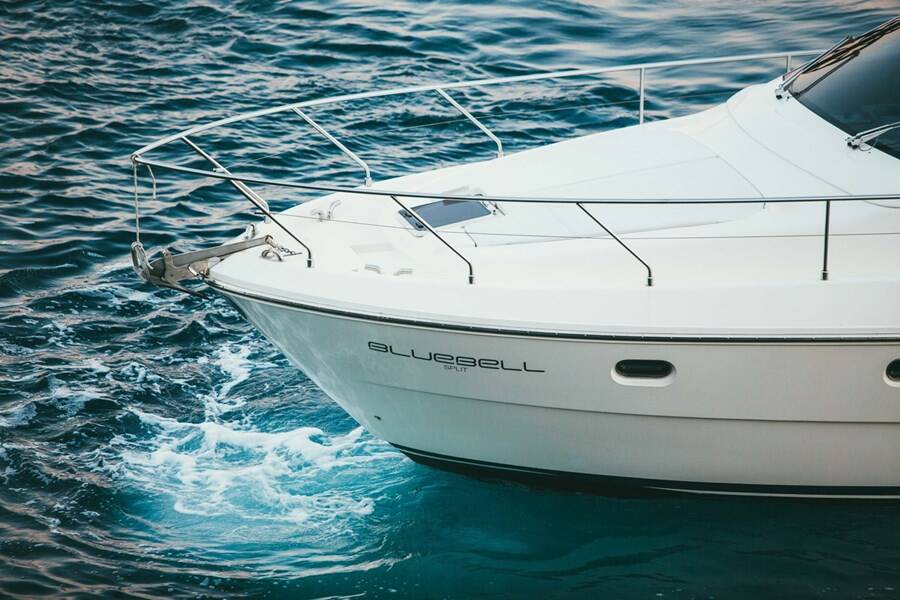 Ferretti Yachts 460