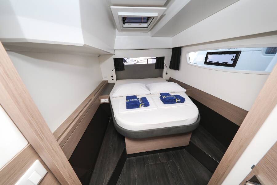 Fountaine Pajot Astrea 42 Quatuor