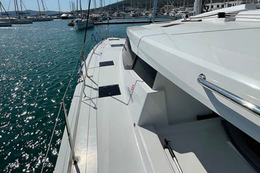 Fountaine Pajot Astrea 42