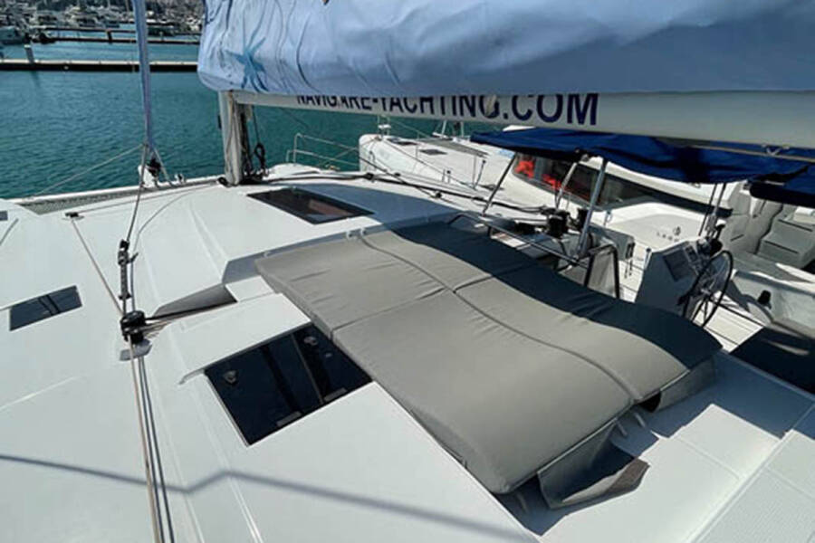 Fountaine Pajot Astrea 42