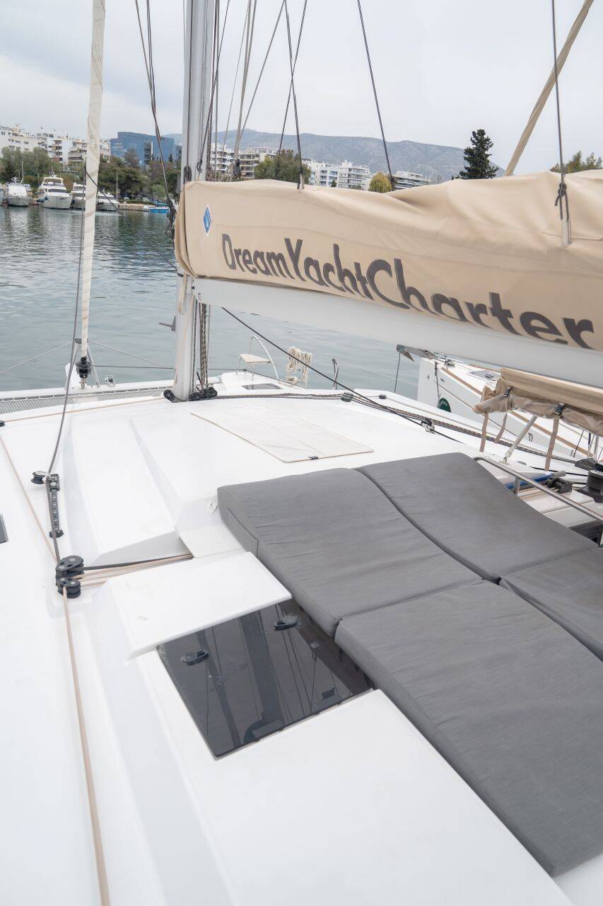 Fountaine Pajot Astrea 42