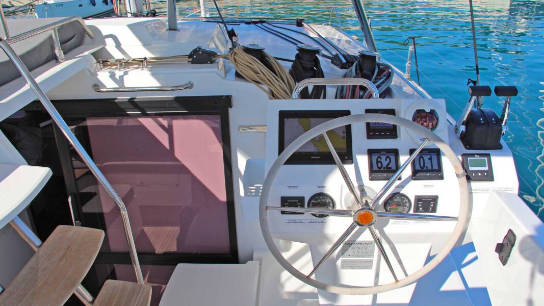 Fountaine Pajot Astrea 42